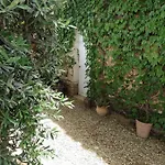 Agnes Homestay Limoux