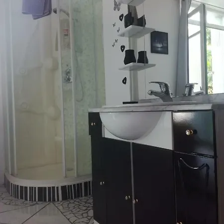 Agnes Séjour chez l'habitant *